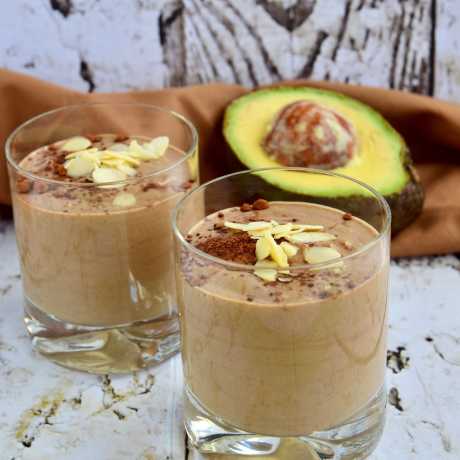 smoothie chocolate y aguacate
